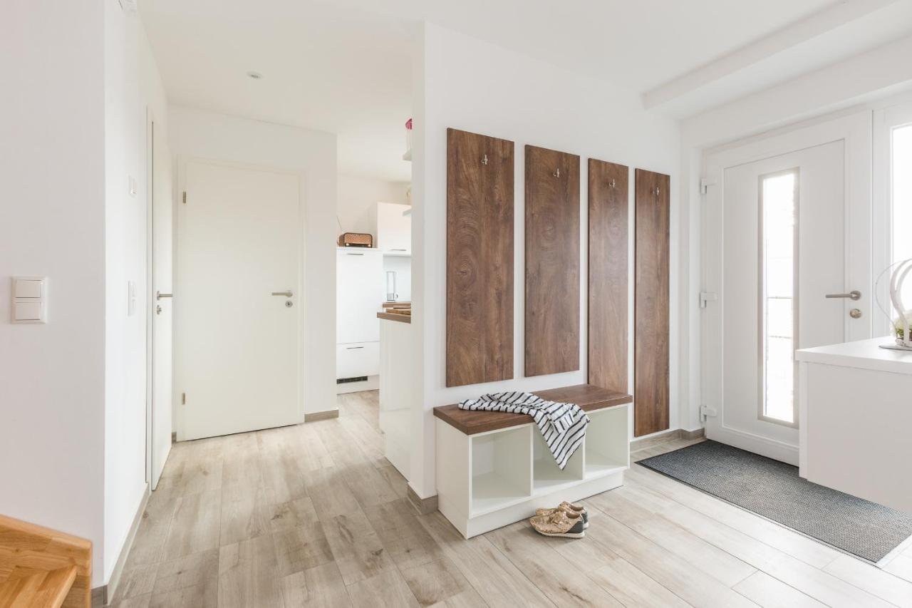 Ferienhaus-See-Sauna-Kamin-Hund Mit E-Ladestation 克拉科夫西 外观 照片