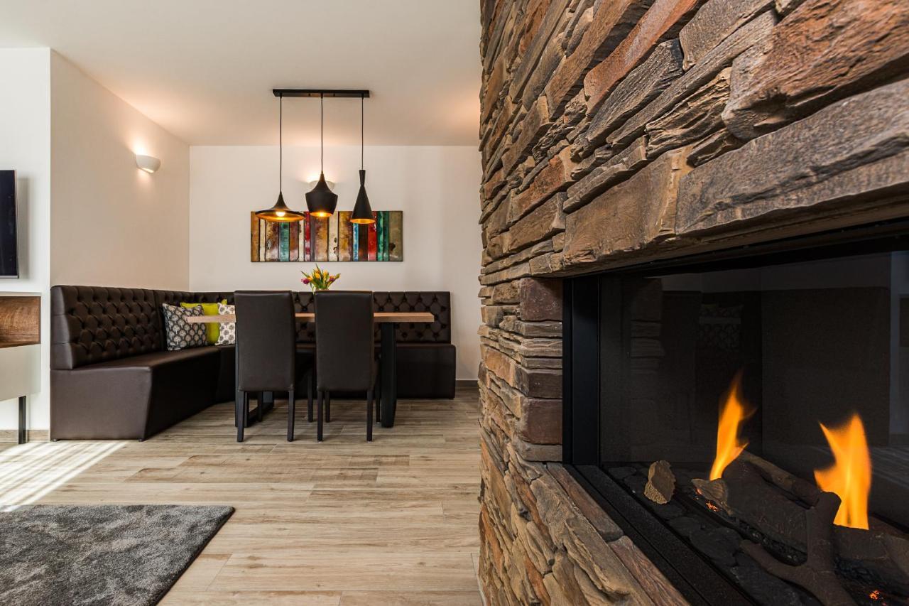 Ferienhaus-See-Sauna-Kamin-Hund Mit E-Ladestation 克拉科夫西 外观 照片